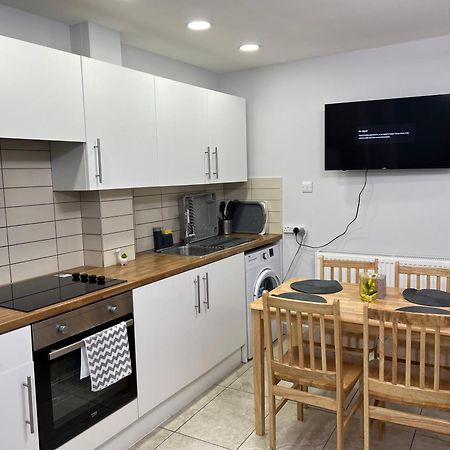 Апартаменты Comfy Entire Flat In Kings Cross Лондон Экстерьер фото